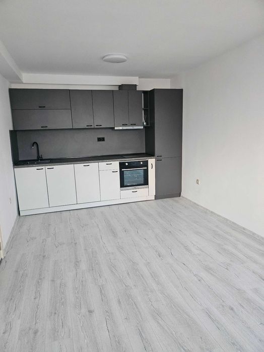 Двустаен, новообзаведен след основен ремонт