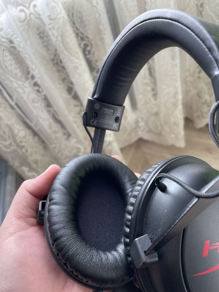 Наушники HyperX cloud core