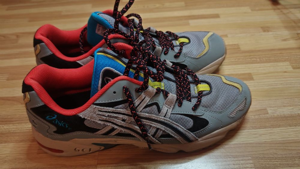 Asics adidași multicolori