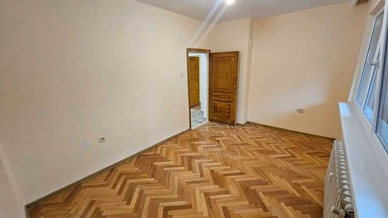 Двустаен ап. под наем в кв. Иван Вазов