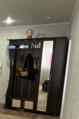 Продаётся прихожая