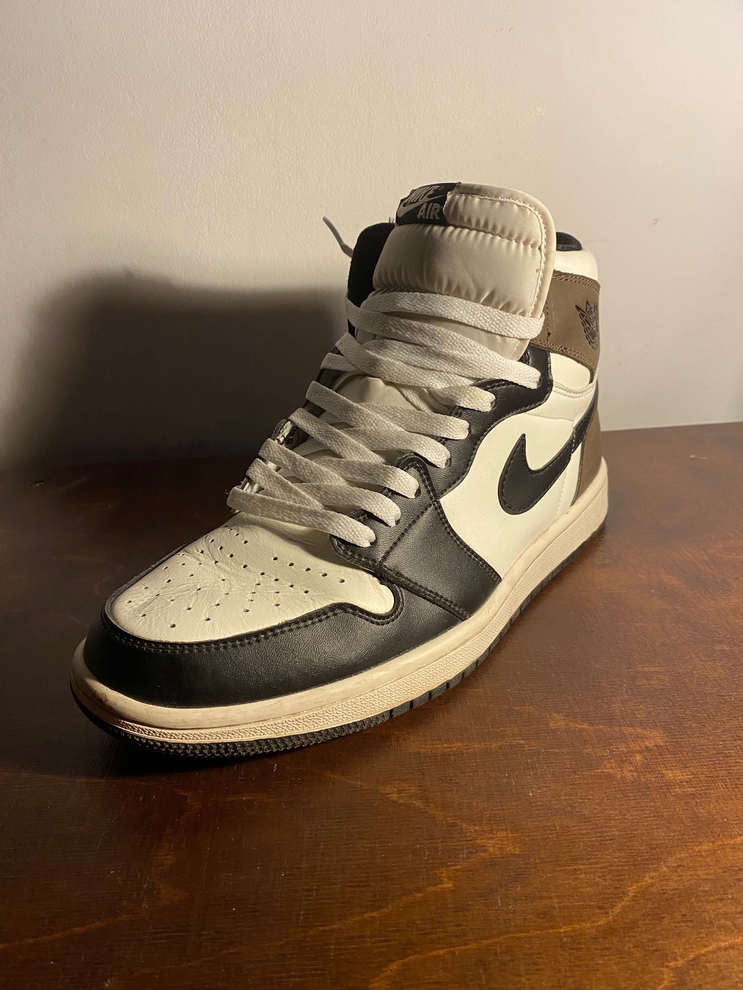 Air Jordan 1 Mocha