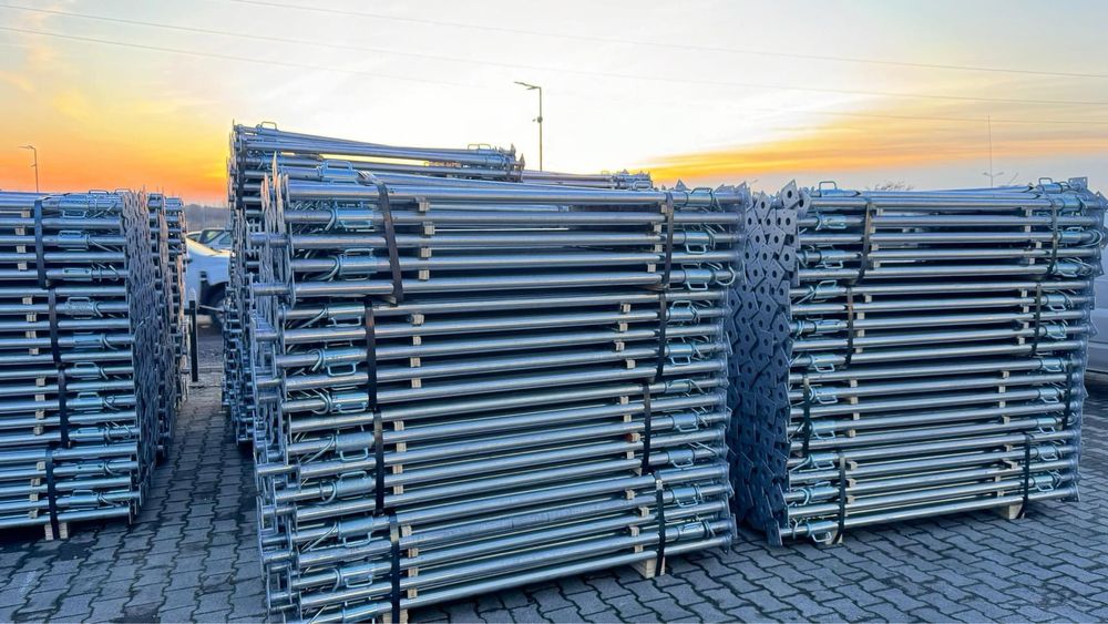 Popi metalici galvanizati - zincati 2m inchisi 3,6m deschidere maxima
