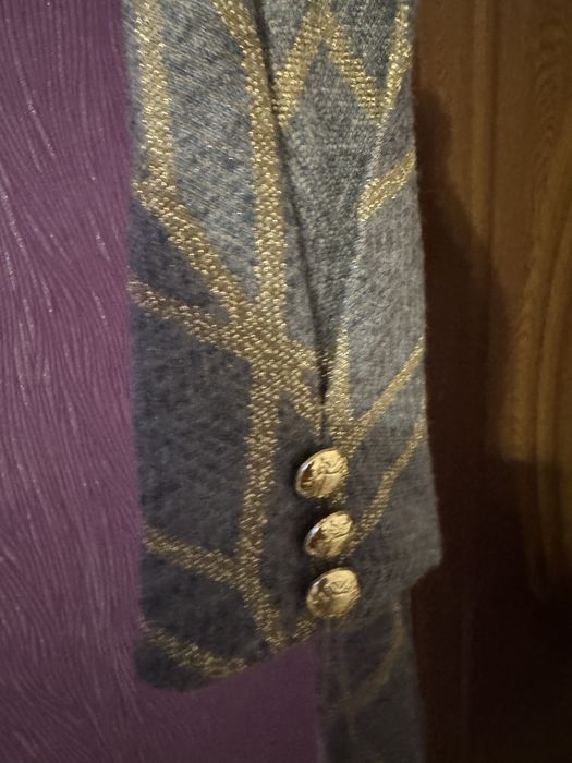 Рокля в отлично състояние