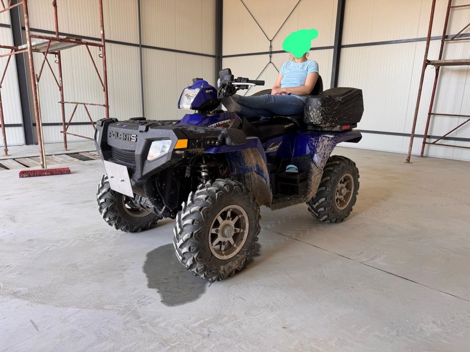 Polaris 800 EFI / 2010 / 6800km
