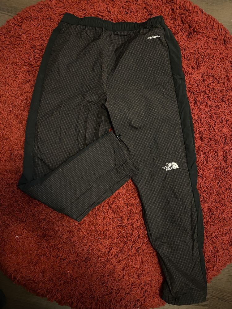 Pantaloni The North Face Convin Windwall M