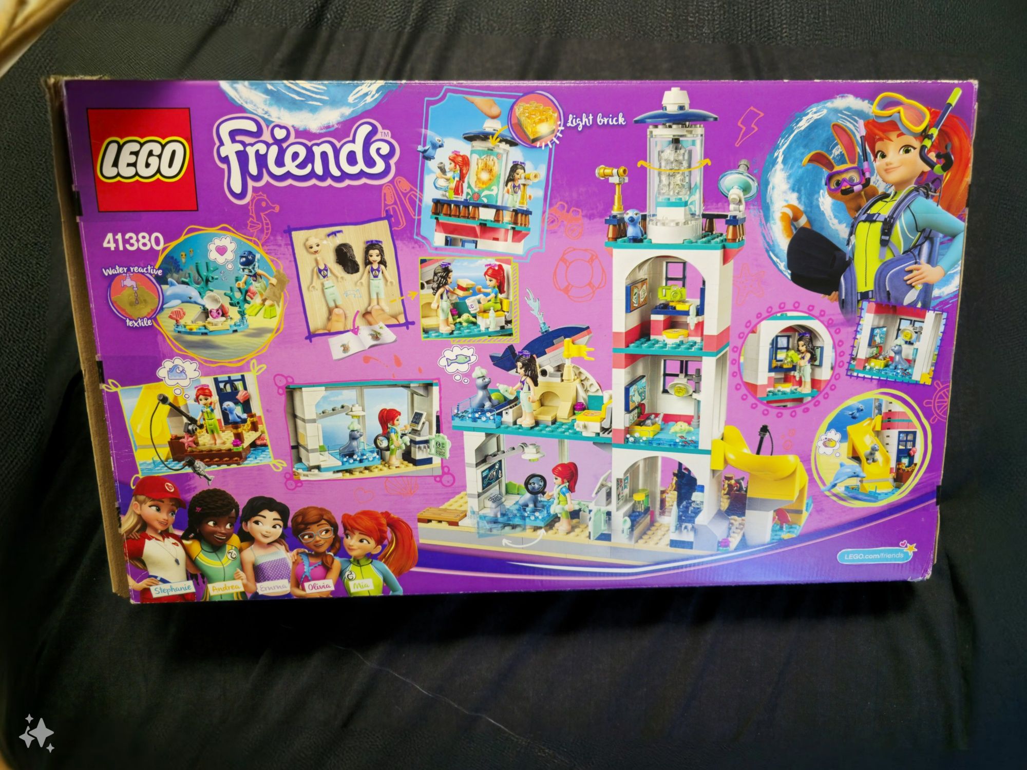 LEGO Friends - Спасителен център във фара 41380, 602 части