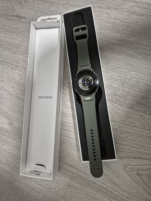 Smartwatch SAMSUNG Galaxy Watch 7, 44 mm, LTE, Wi-Fi, Android, Green