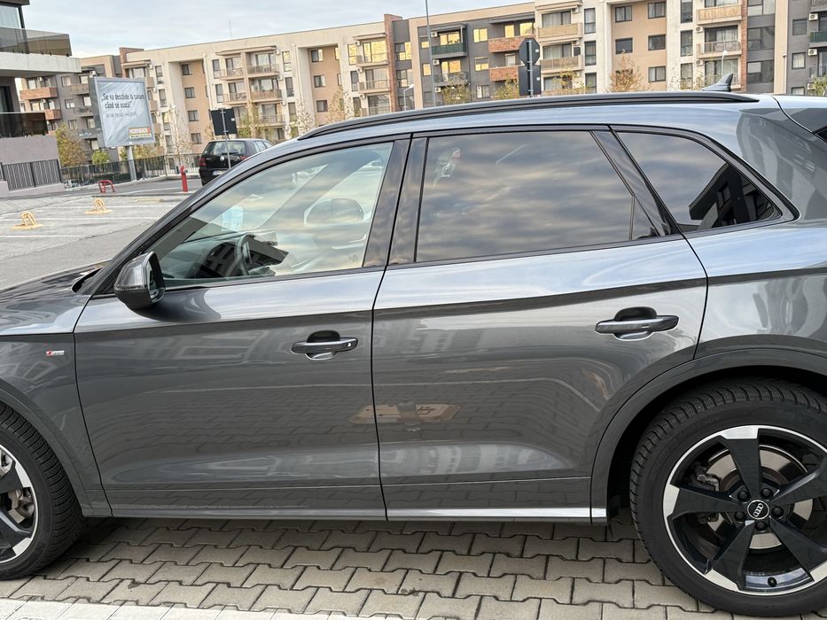 Audi Q5 S Line .2018.2.0 TDI 190 CP.135500 km jante .20 impecabil