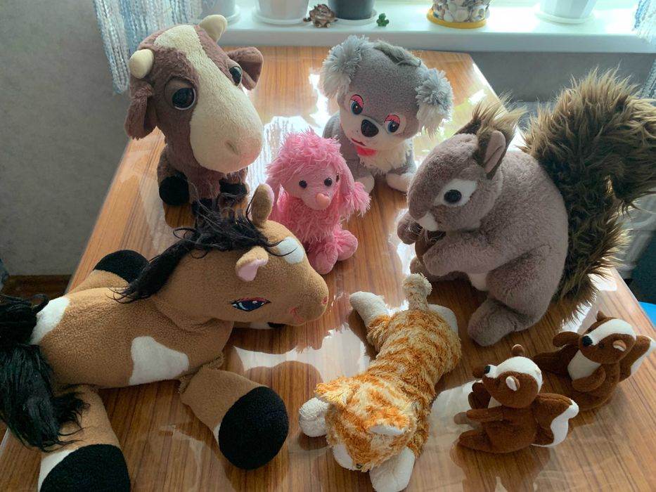 куклы, пазлы, мягкие игрушки..