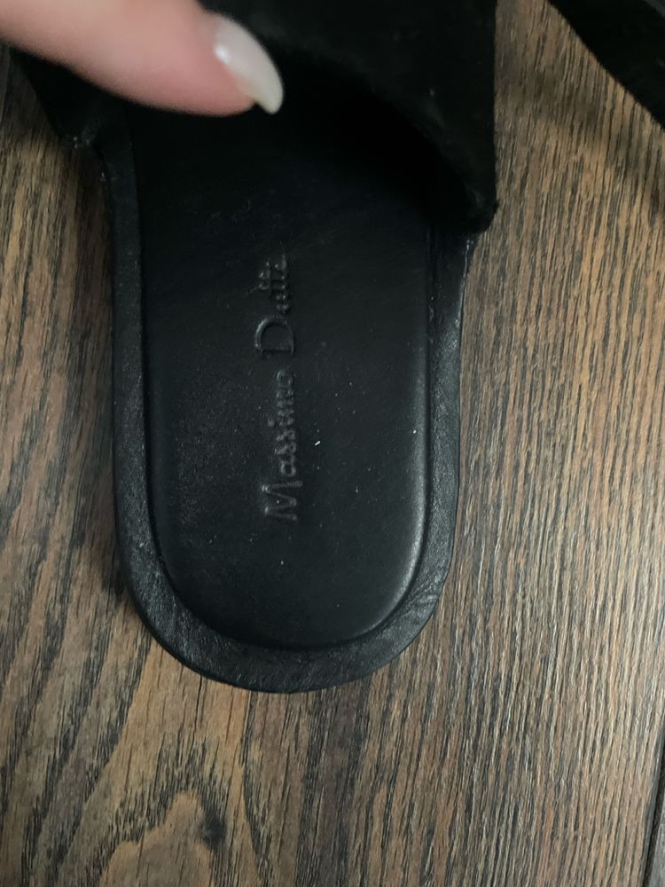 Продам сандали massimo dutti