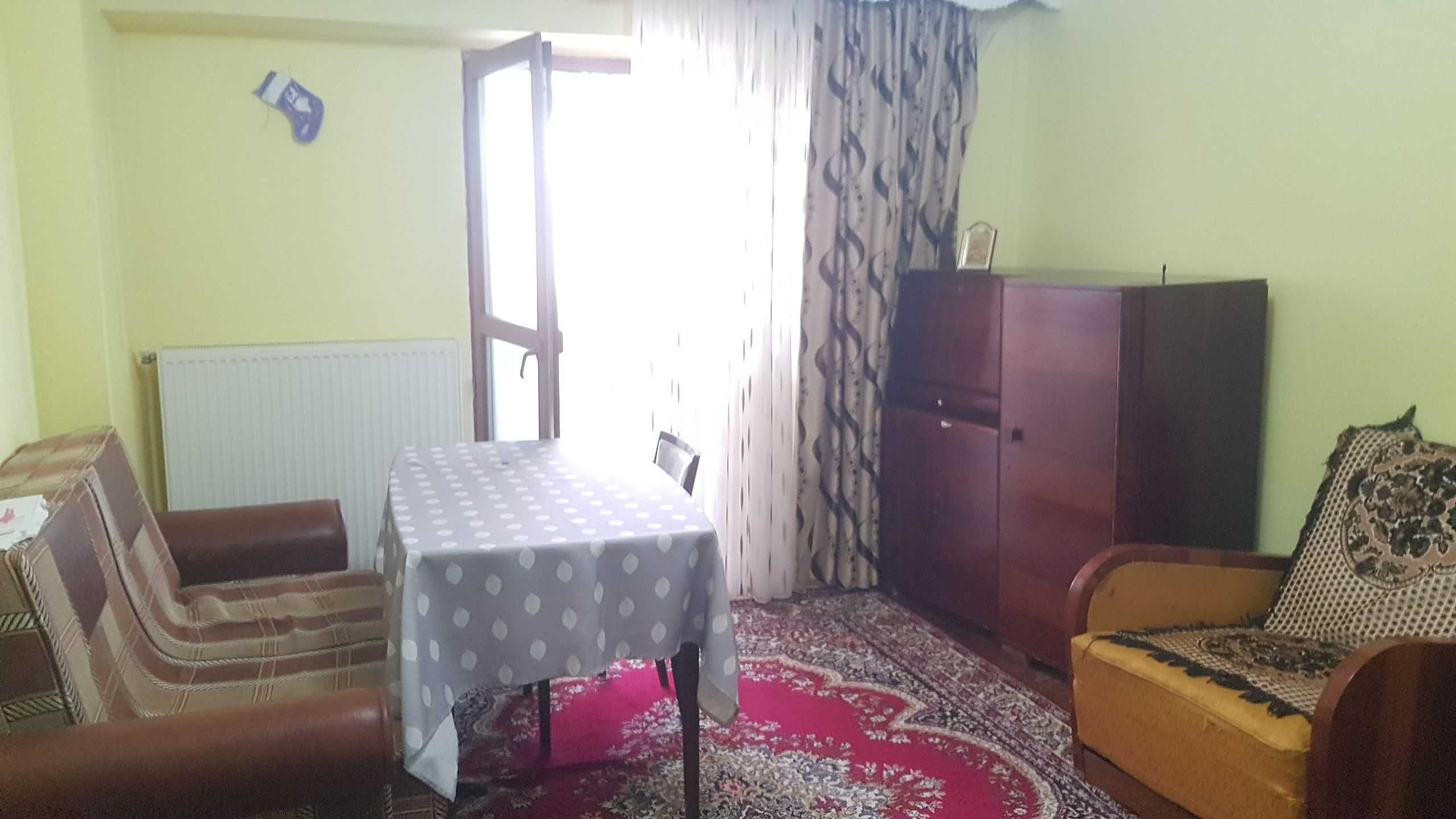 Inchiriez apartament 1 camera, ultra central