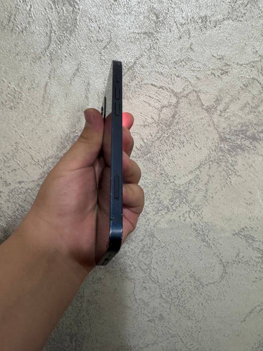 Iphone 12 Apple 12 srochniy sotiladi