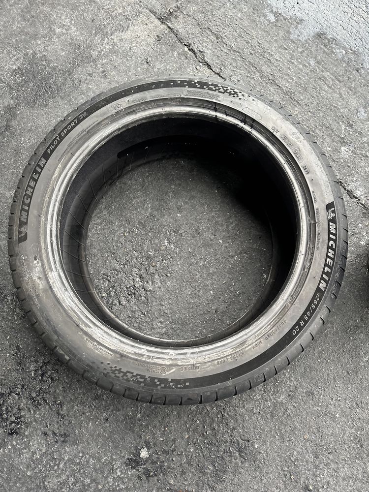 Anvelope vara 265/45/20 Pirelli