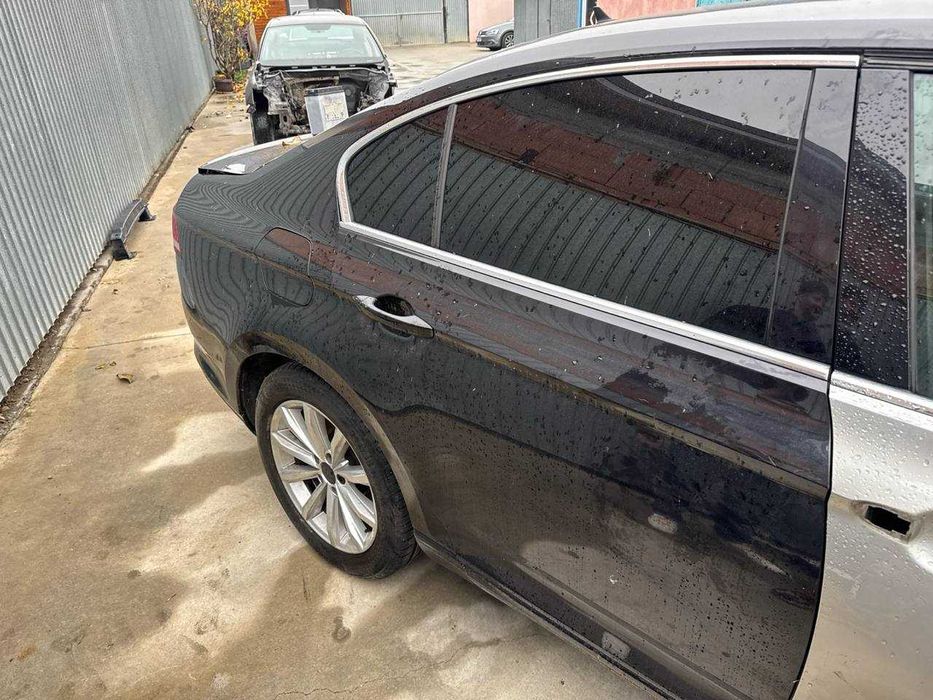 Usa dreapta spate 3G5833056AC VW Passat B8