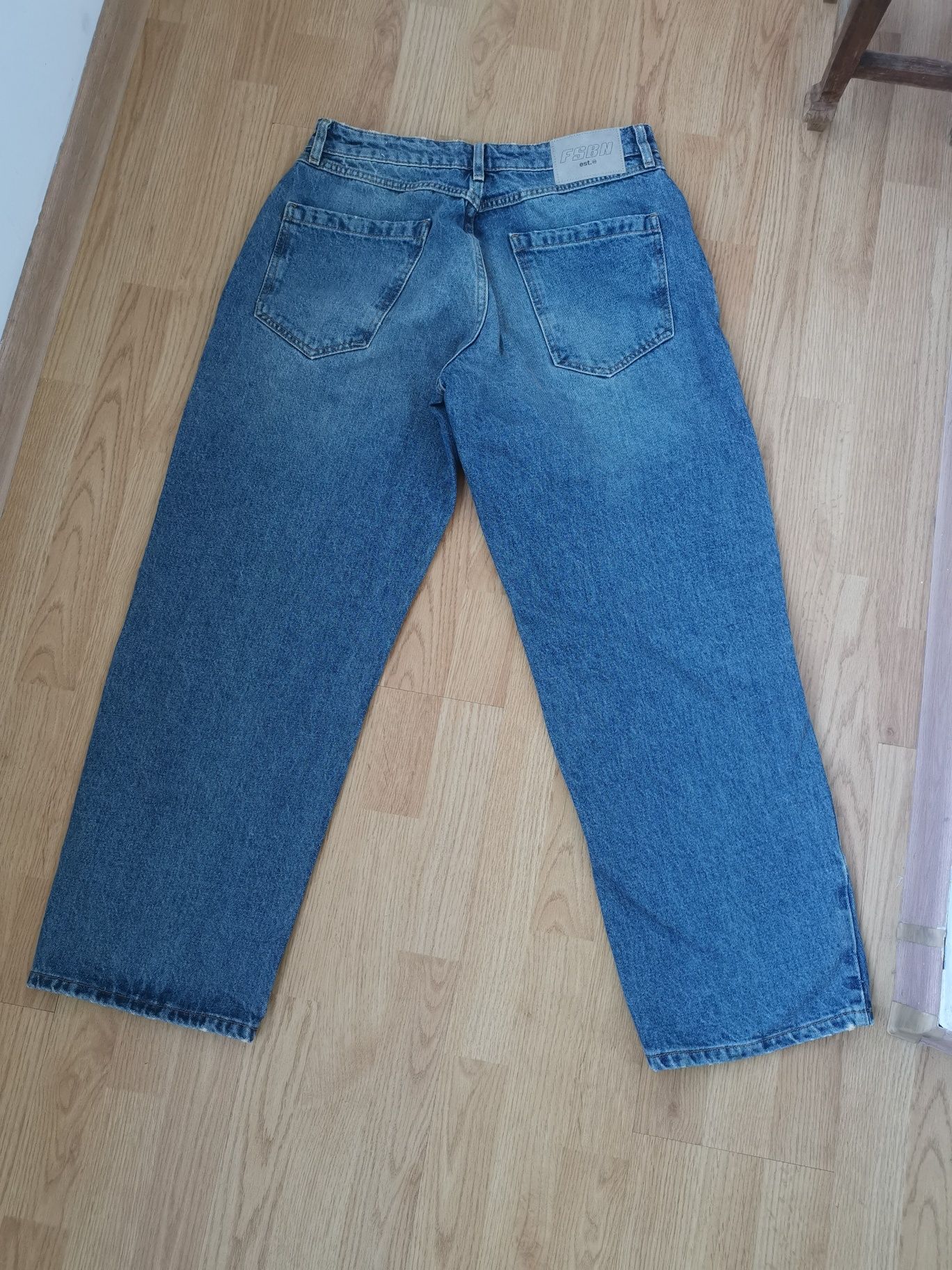 Blugi fishbone mărimea 29