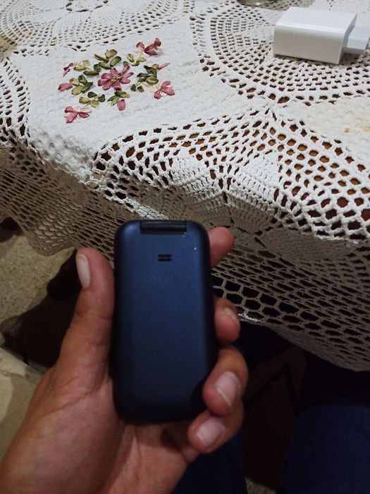 Samsung Gusto 3 Gsm yahshi holatda