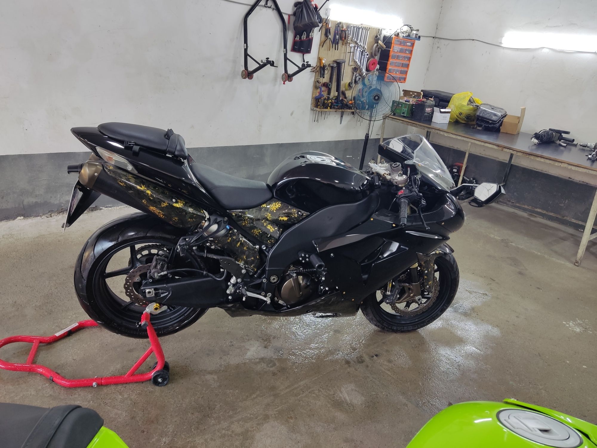 Kawasaki zx 10 r