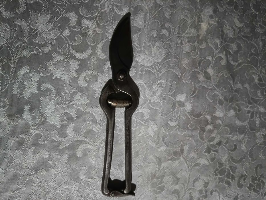 Ножица -Delta solingen