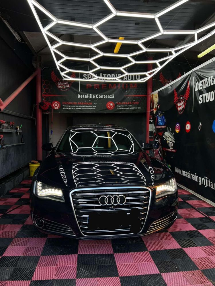 AUDI  A8L  2012