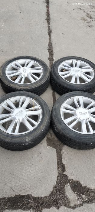 Диски с резиной лето на Лада Веста