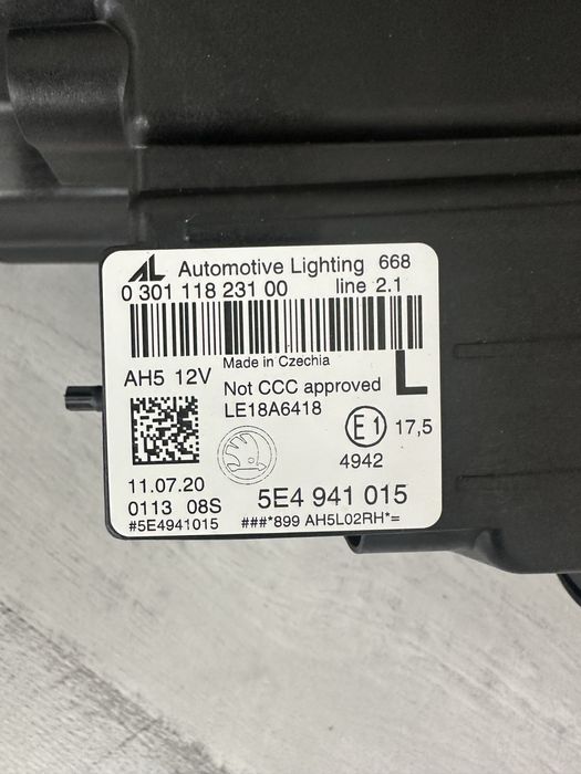 Far stanga skoda octavia 4 full led 2019-2024 Europa