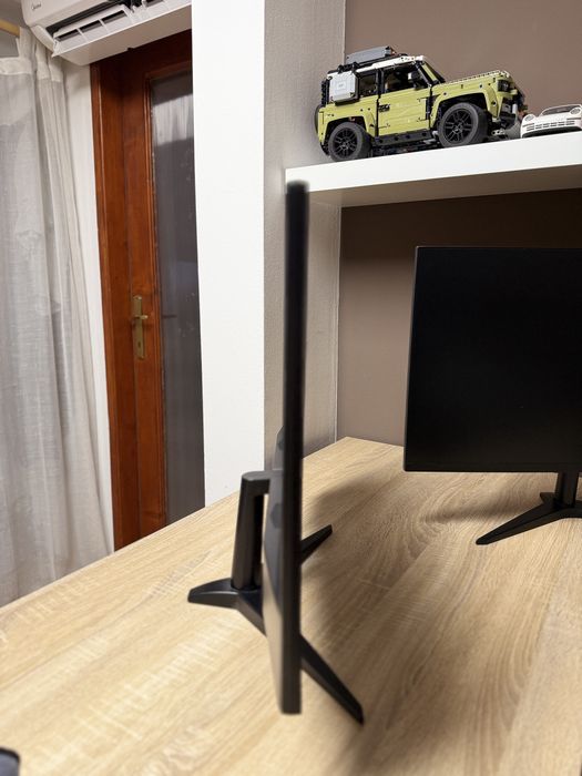 Monitoare 27 AOC LED IPS