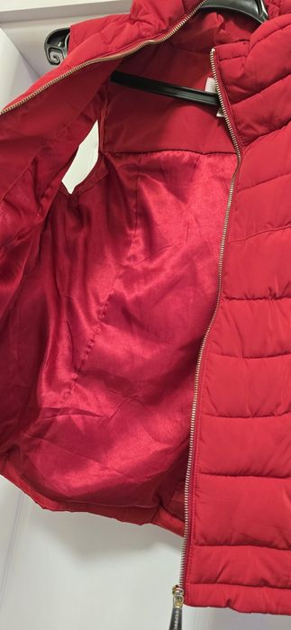 . Нов. Дамски оригинален елек.  Calvin Klein. Номер S