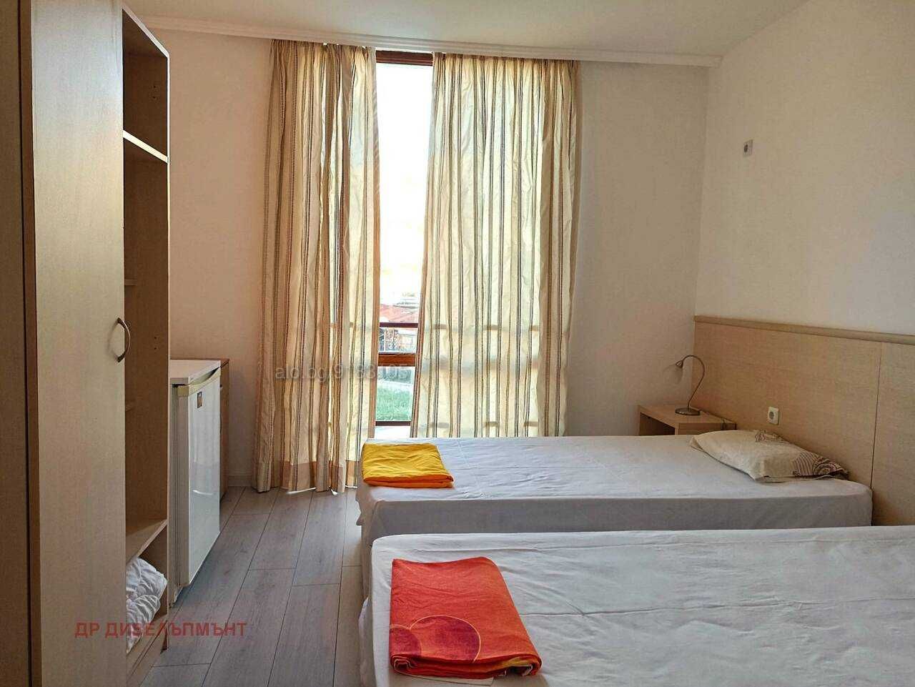 Продава се Тристаен апартамент в к.к. Слънчев бряг - 104 кв.м за 952 €/кв.м - Снимка #11