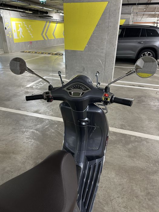 Vespa Primavera 125 Touring