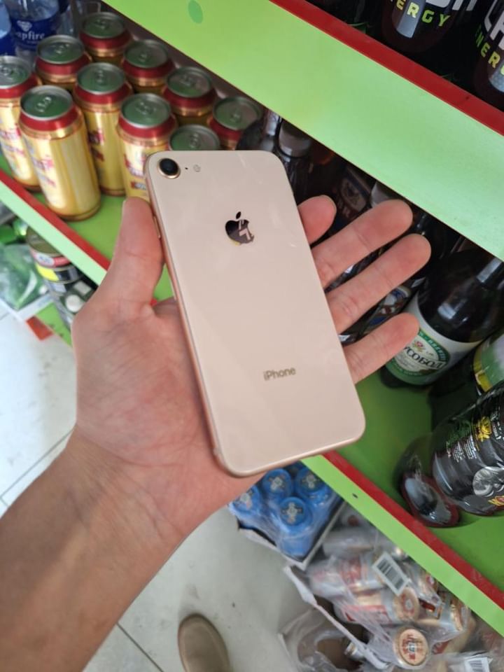 iphone 8 Gold Ideal