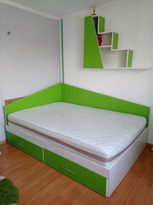 Mobila camera baieti