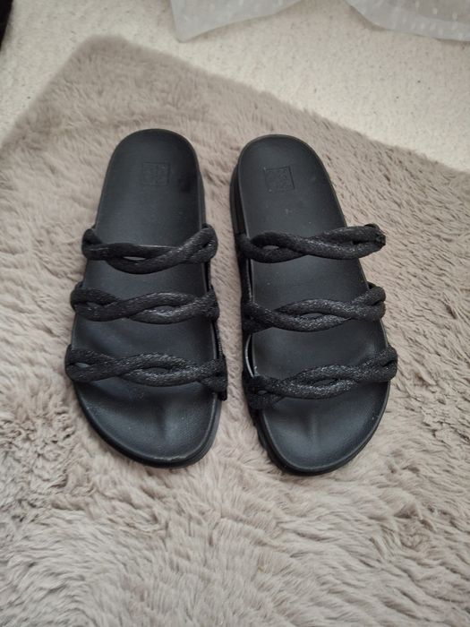 Vând slapi dama zaxy, ca noi, marimea 38, potriviți pt.37-37,5