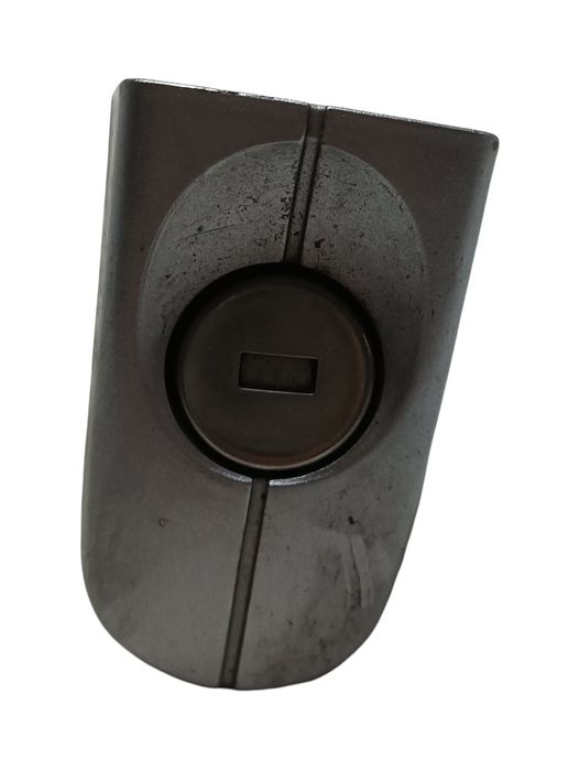 Butuc usa stanga fata FORD FOCUS III Saloon 2010 - >