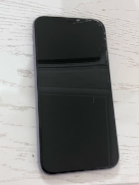 iphone 11 фиолетового цвета