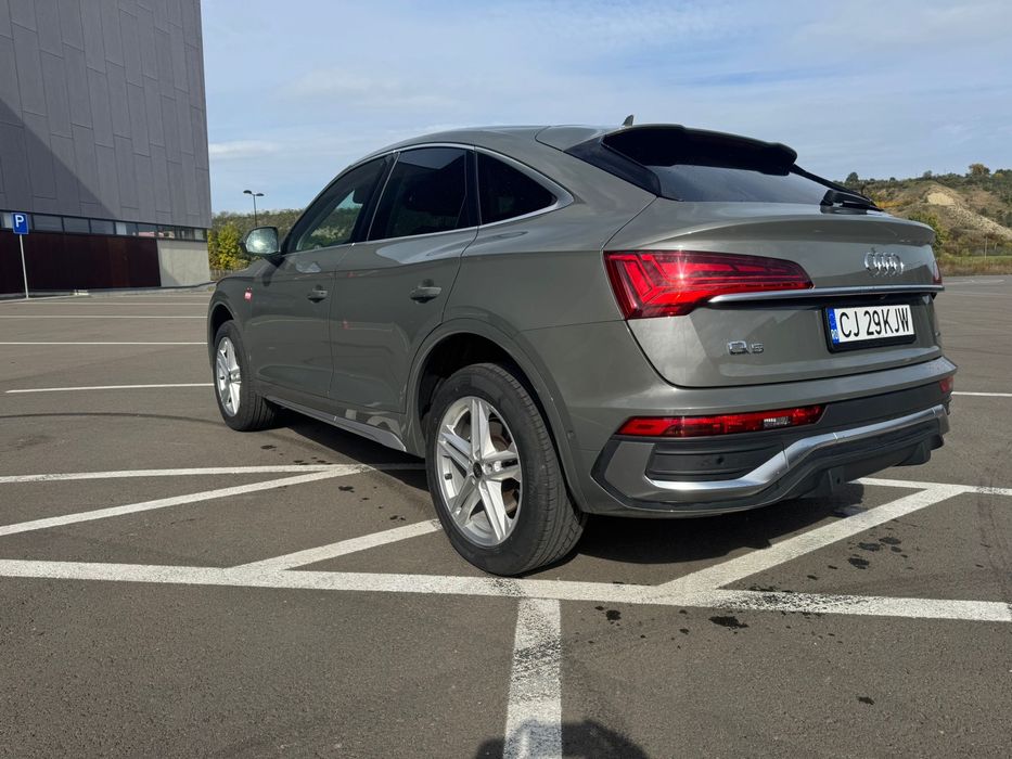 Audi Q5 Quattro S line 2025 2.0 D