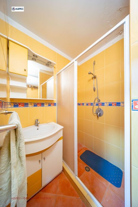 3-стаен в Плевен-Широк център площ 83 цена 163000