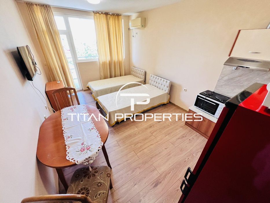 Дава се под наем Едностаен апартамент в Бургас, Лазур - 30 кв.м за 290.7 € - Снимка #1