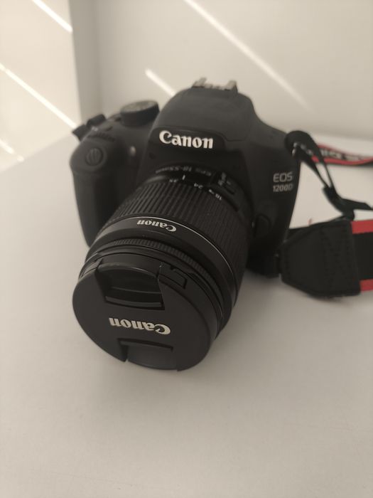 Canon EOS 1200D  Efs 18-55 mm