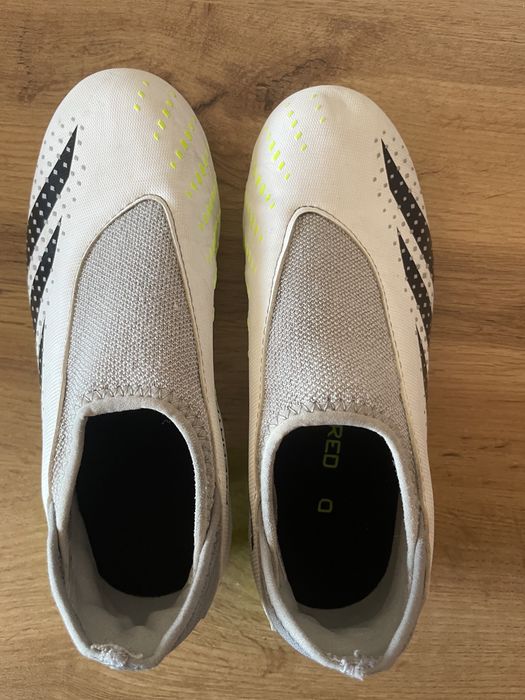 Бутонки Adidas Predator