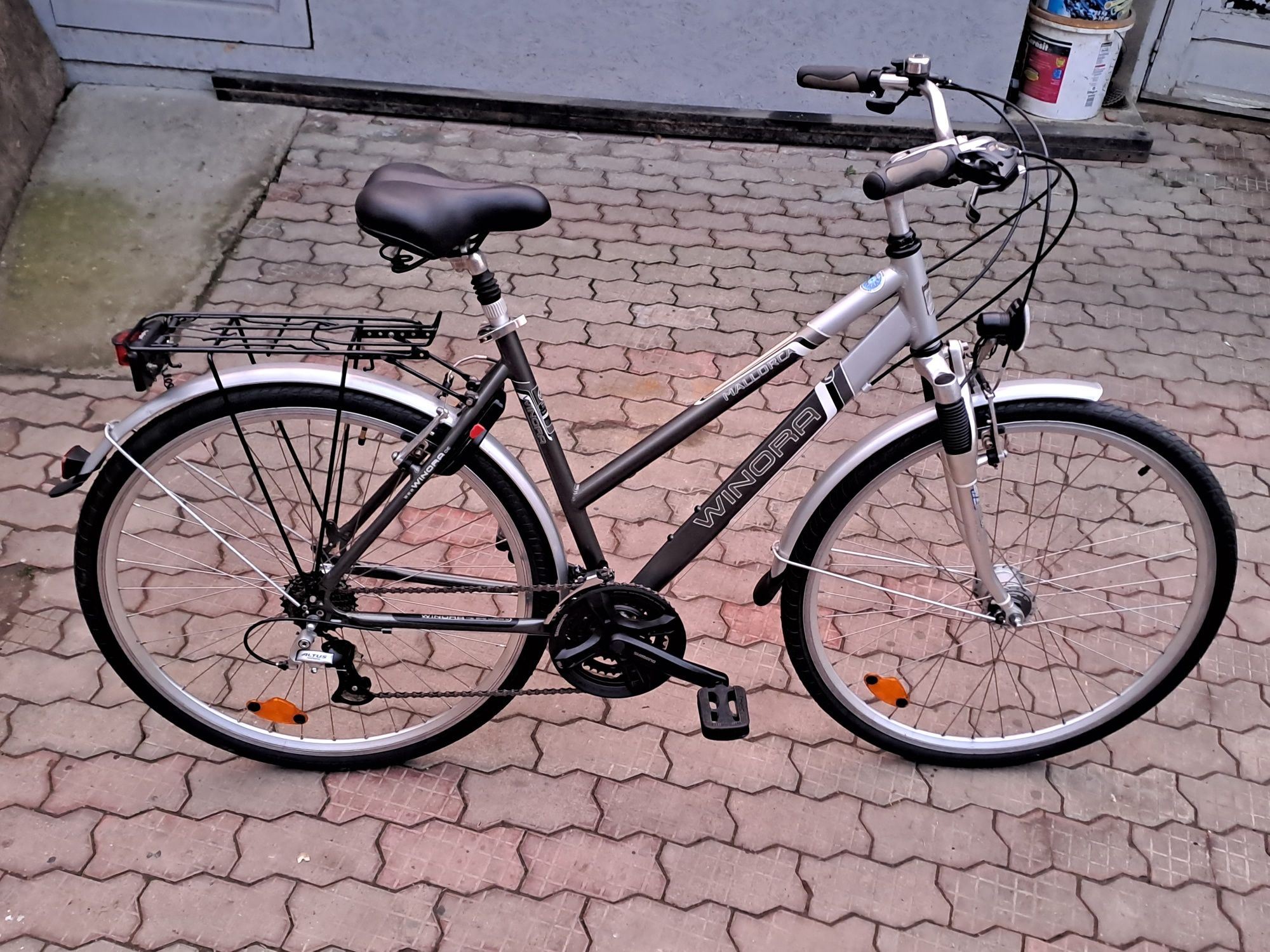 ***bicicleta de dama ***