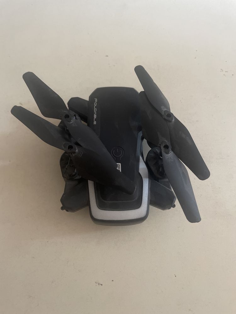 Дрон с камерой Foldable