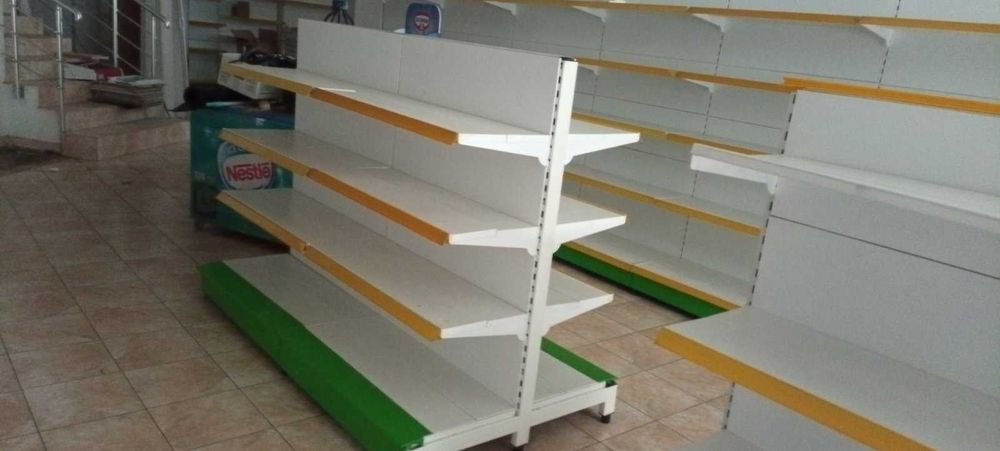 Островен конзолен рафт с гръб