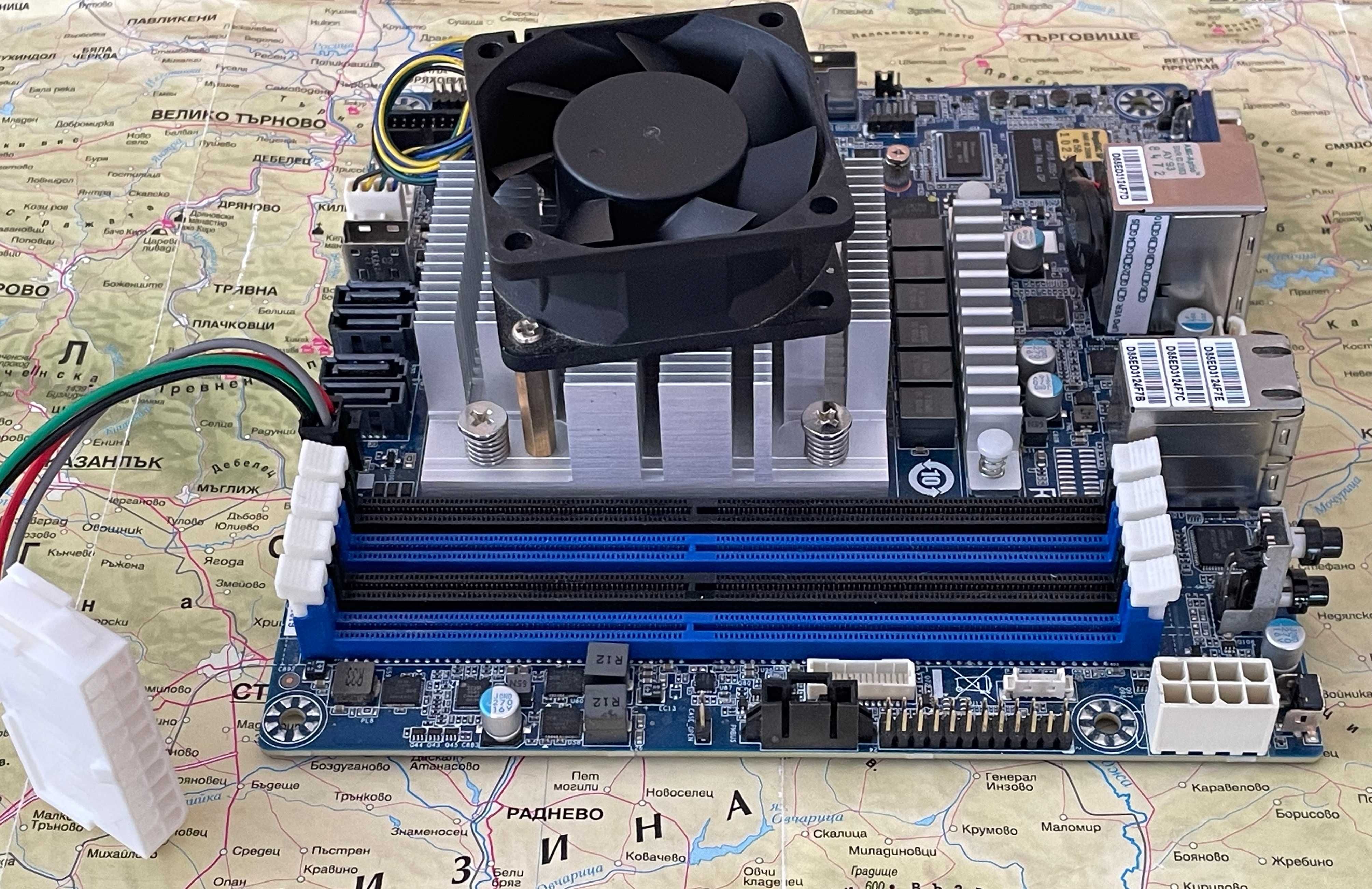 Gigabyte MJ11-EC1 с AMD Epyc 3151 4C/8T и 32GB DDR4 ECC RAM