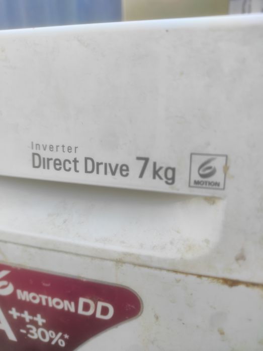 Пералня LG F2J5QN3W на части