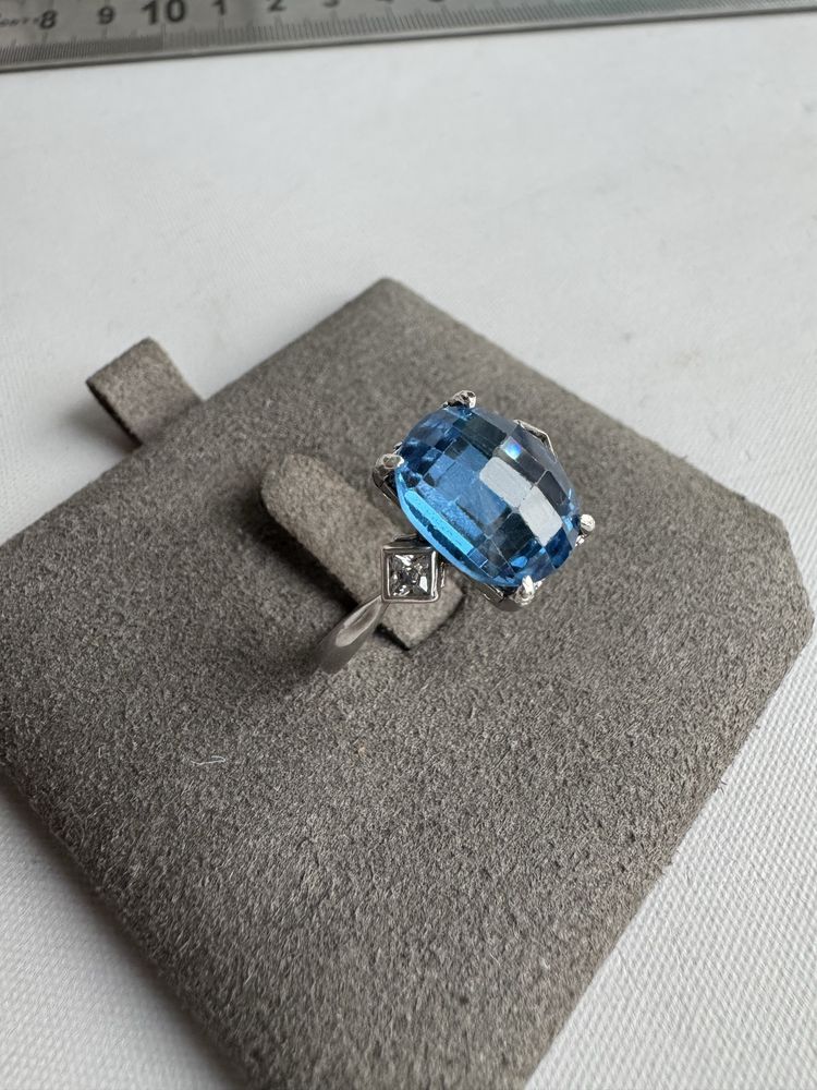 Inel din argint, cubic zirconia si topaz