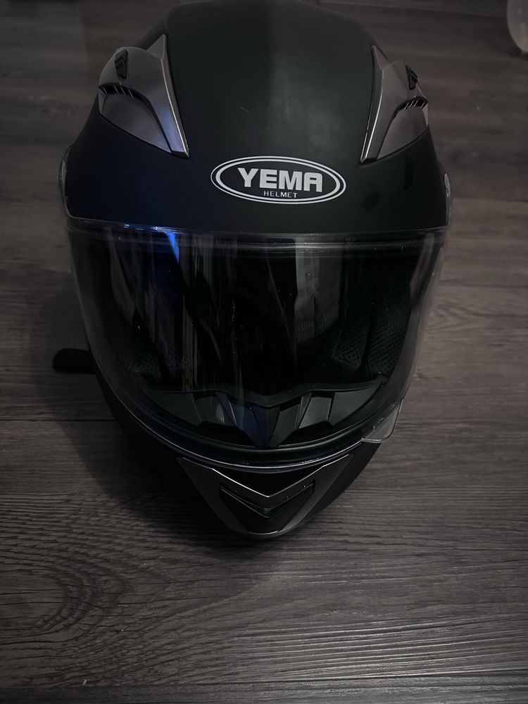 Мото каска Yema YM-829