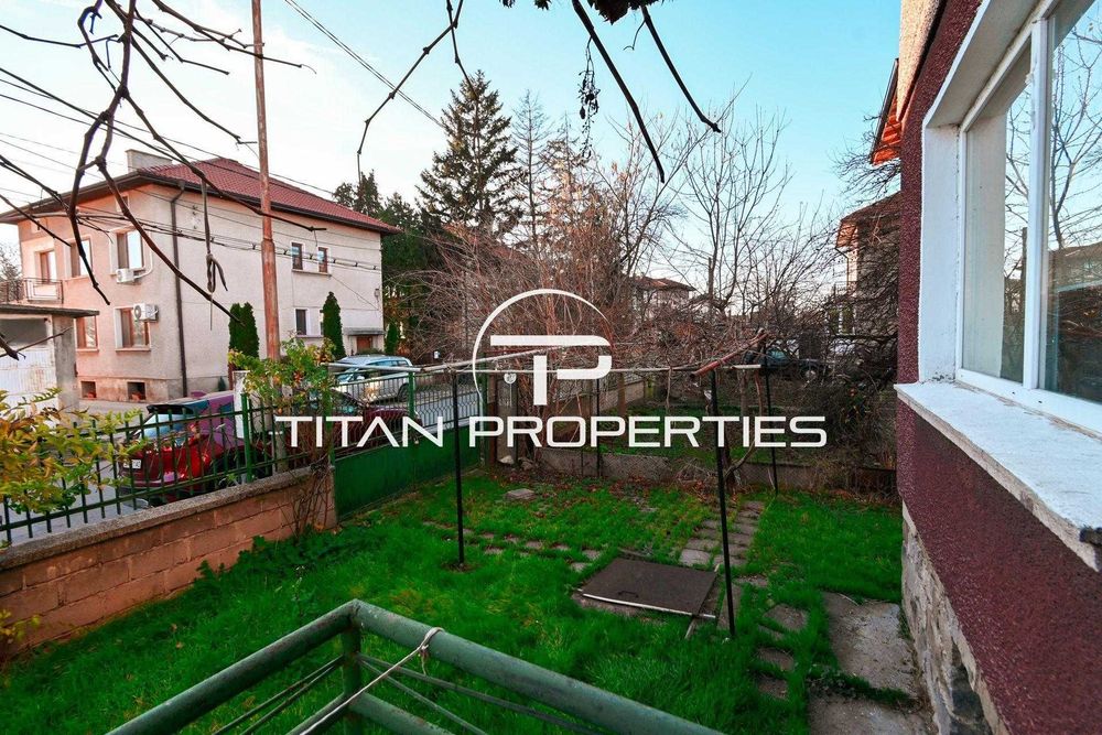 Продава се Къща в с. Мрамор, Област София-град - 240 кв.м за 659 €/кв.м - Снимка #13