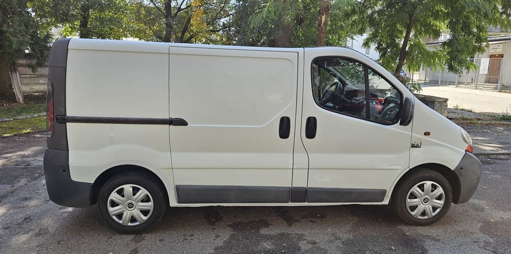 Renault Traffic 1.9 dci 101 cp 2005
