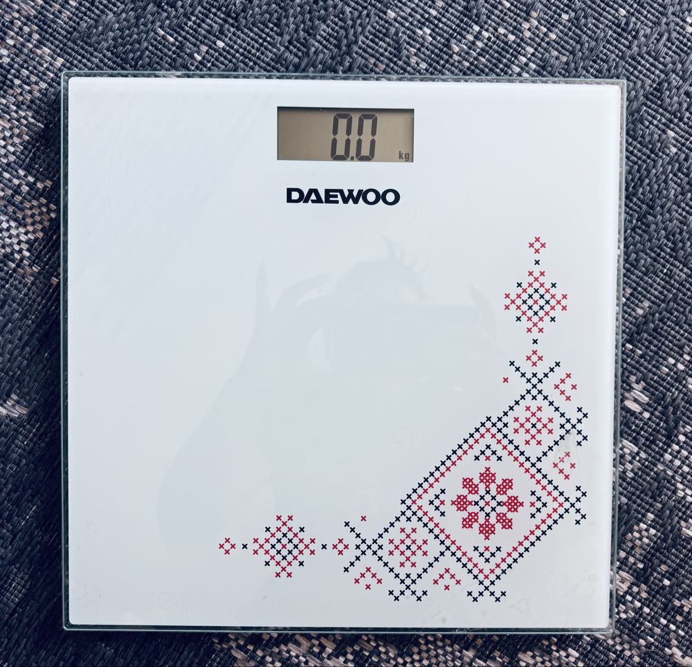 Дигитален кантар Daewoo